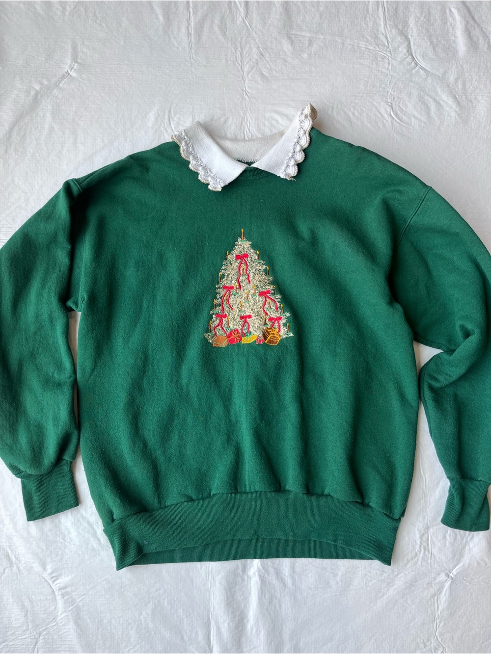 Vintage Green Christmas Sweatshirt GrandmaCore